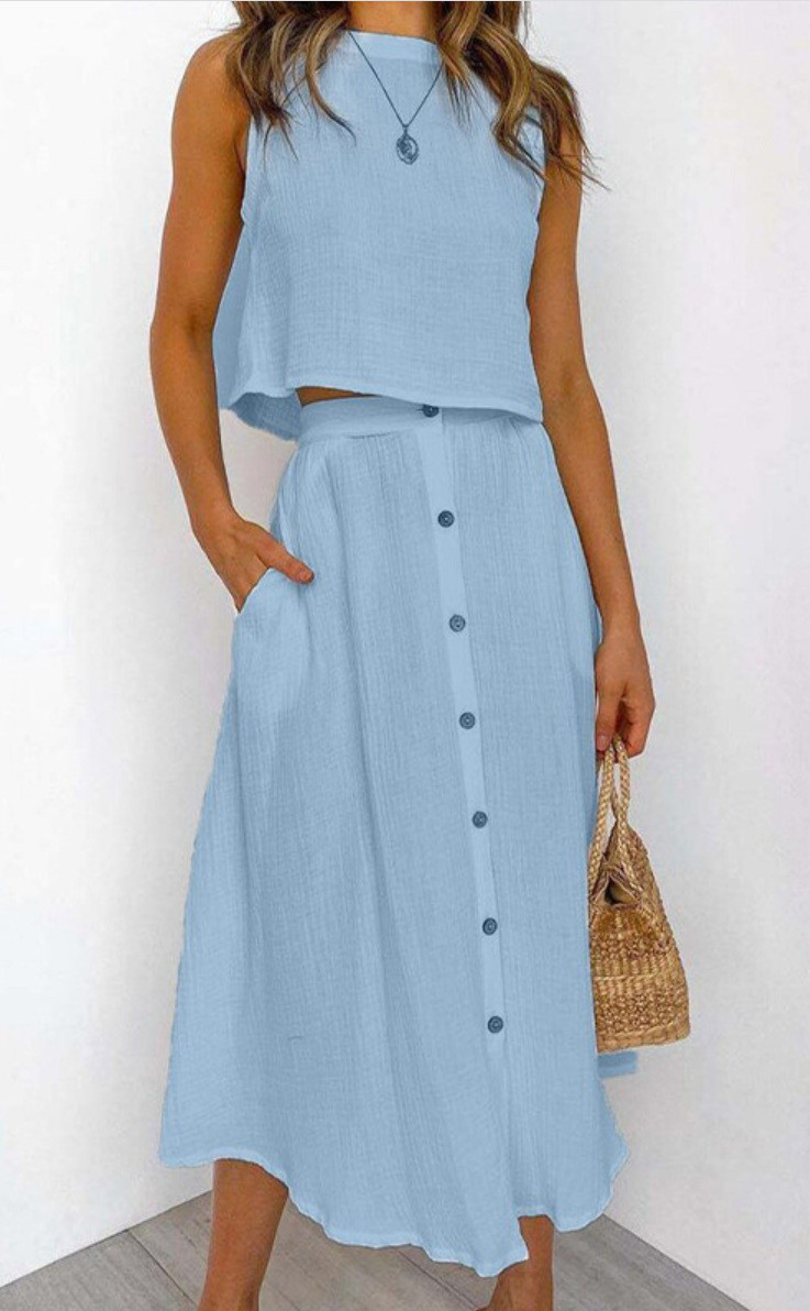 Solid Color Vest & Long Skirt Set – Elegant Two‑Piece Outfit